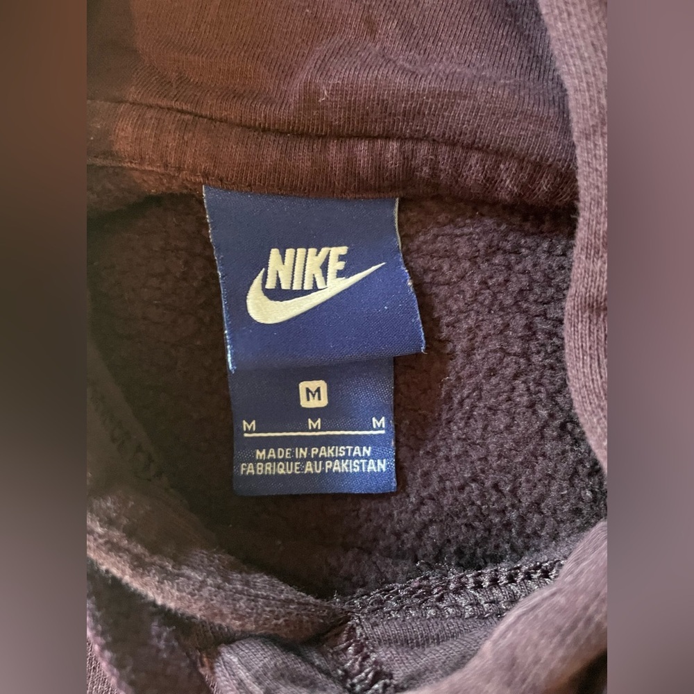 Nike Burgundy Hoodie - Picture 4 of 6